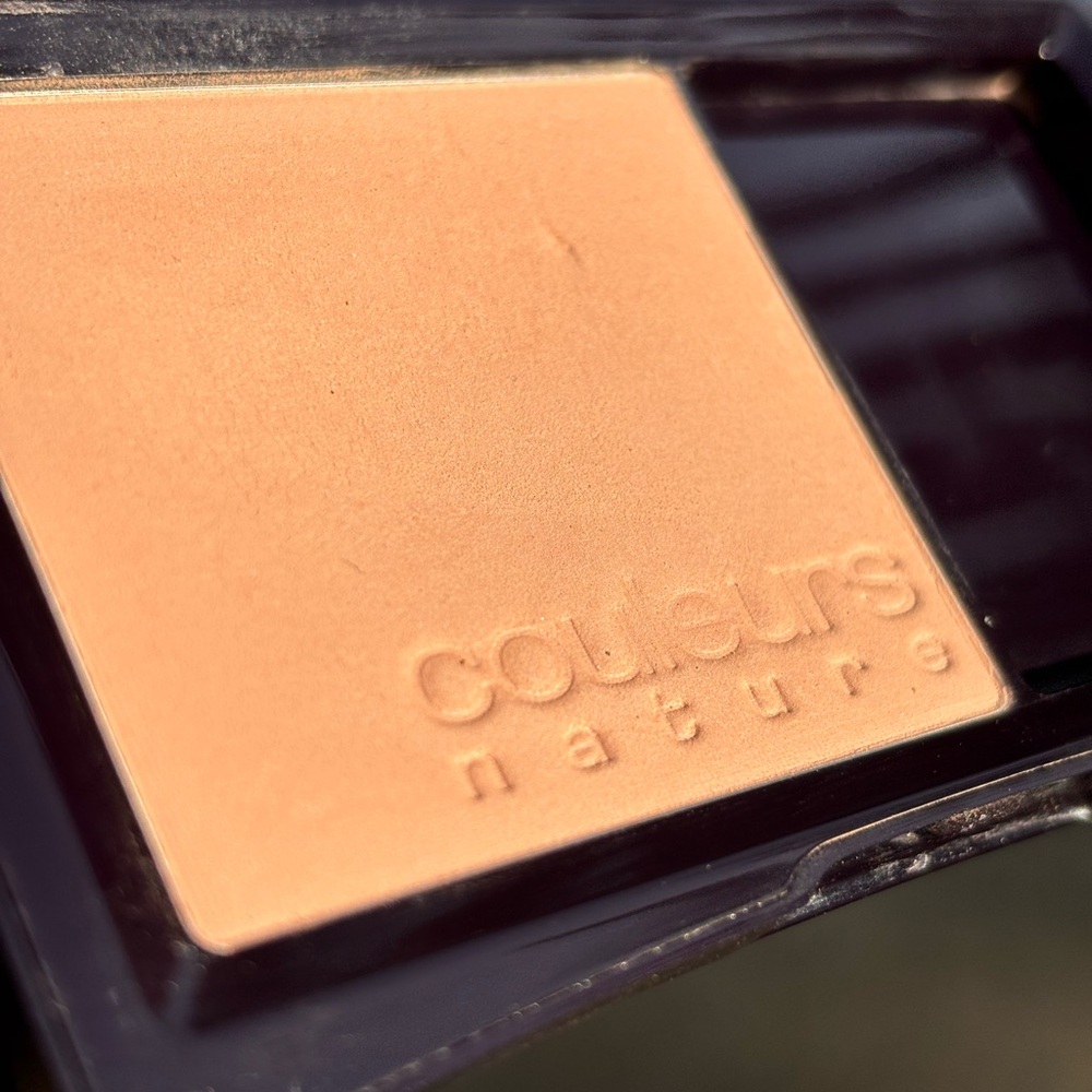 Yves Rocher Matte Compact Powder 400 - Matité mat - Picture 6 of 7